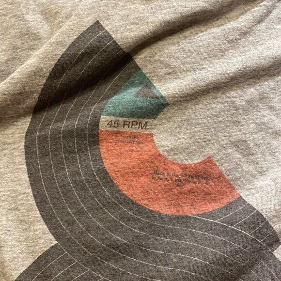 Typographia “45 RPM Vinyl Forever”, Medium Shortsleeved, Gray T-shirt, Unisex - Picture 6 of 13